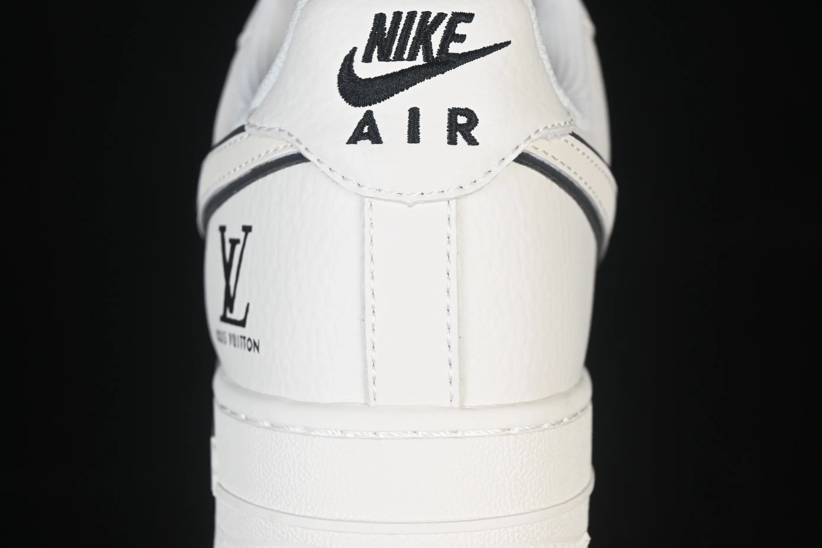 All categories Nk Air Force 1 Air Force series Nk Air Force 1 Low Air Force low-top Nike Air Force 1'07 Low LV joint off-white small black hook Air Force 1 low-top casual sneakers CS5288-035